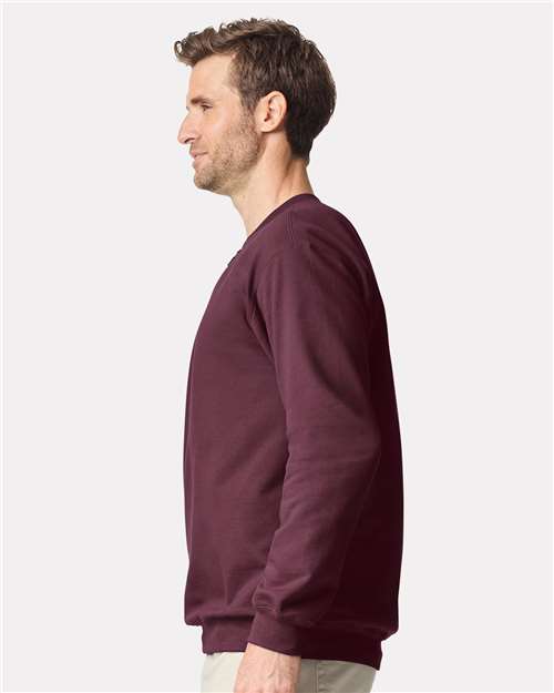 Gildan Unisex Softstyle® Midweight Quarter-Zip Sweatshirt SF008