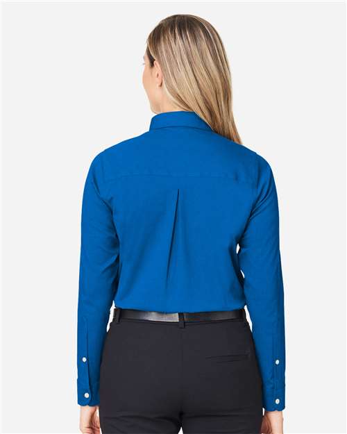 Devon & Jones Women's CrownLux Performance® Spencer Poplin Dress Shirt DG505W