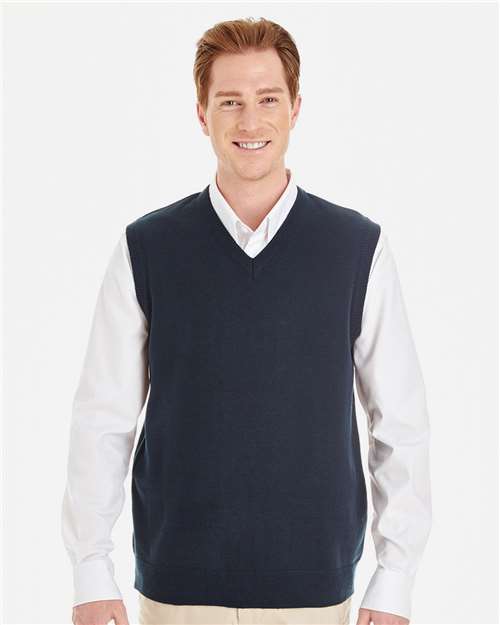 Harriton Men's Pilbloc™ V-Neck Sweater Vest M415
