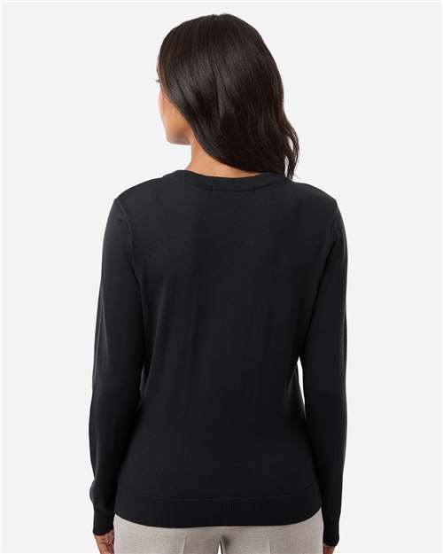 Devon & Jones Women's New Classics V-Neck Sweater DG445W