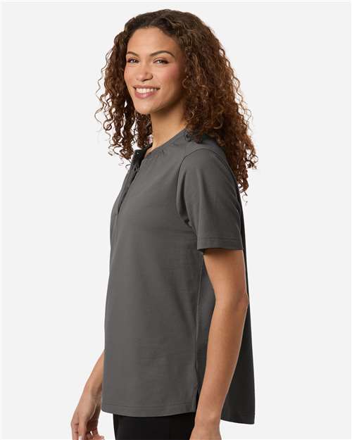 Devon & Jones Women's Seaton Pebble Textured Polo DG102W