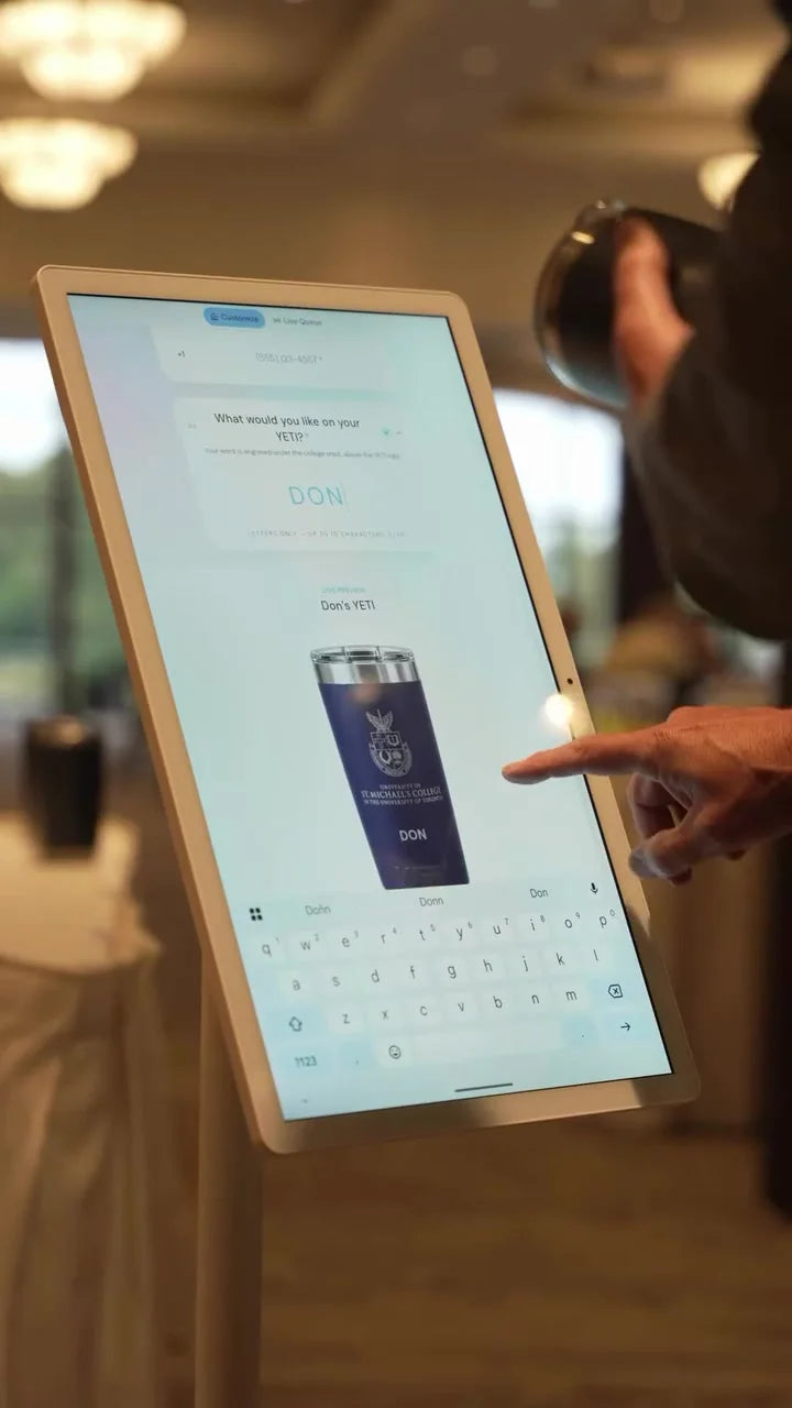 Name-entry kiosk with live design preview