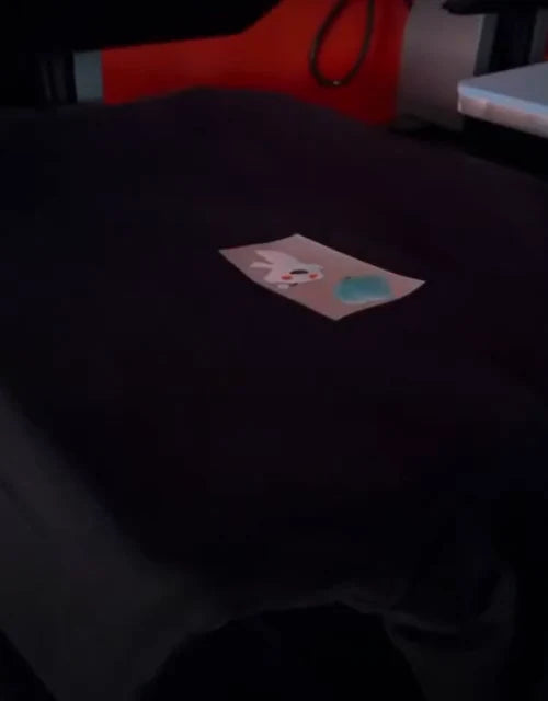 REDDIT: LIVE APPAREL CUSTOMIZATION: project film still