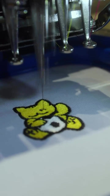 Nike · Live embroidery: video preview.